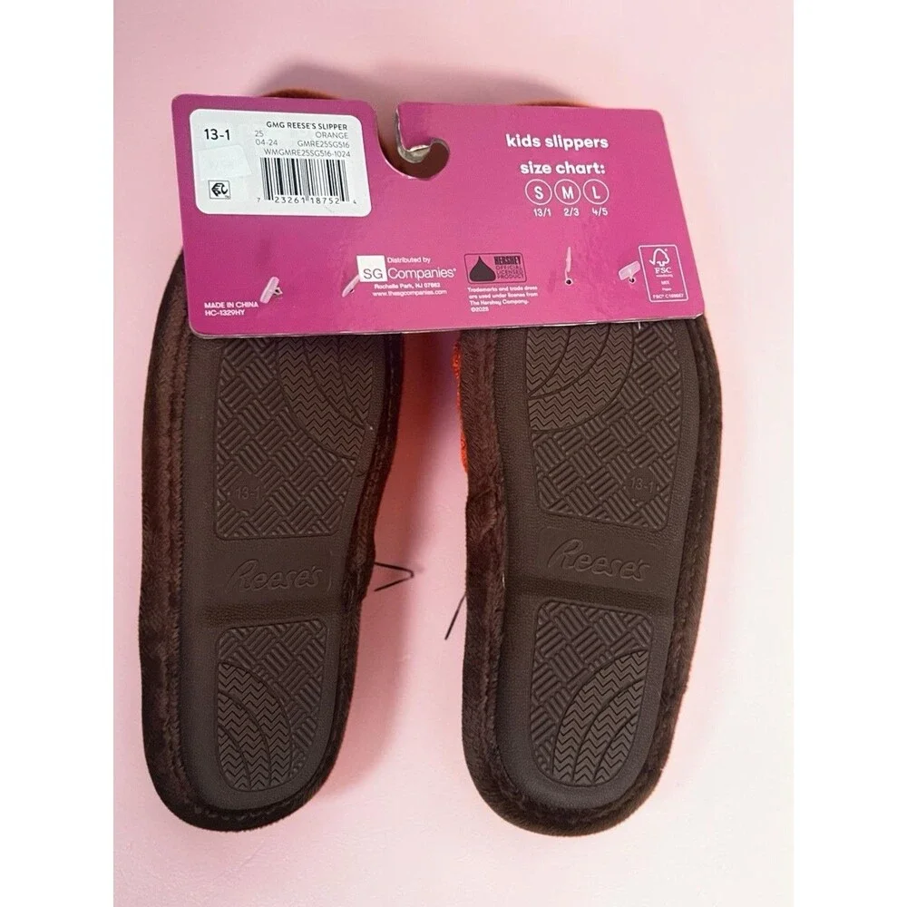 NEW Reese's Peanut Butter Cup Kids' Slip-On Mule Sherpa Slippers Size Small 13/1